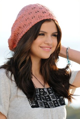 selena gomez clothing line 2011. Selena Gomez Fan